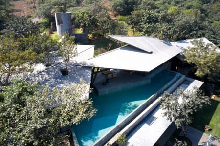 Lateral Verandah House